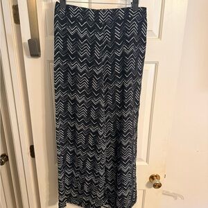Maurices Black and White Zigzag Maxi Skirt